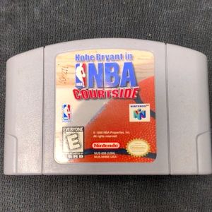 Kobe Bryant in NBA Courtside for Nintendo 64